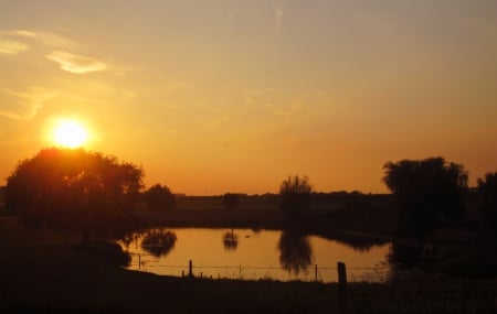 Summer evening - sunshine, sky, photography, water, summer, sunset, nature, cloud, red, beautiful, sunsets, orange, pond