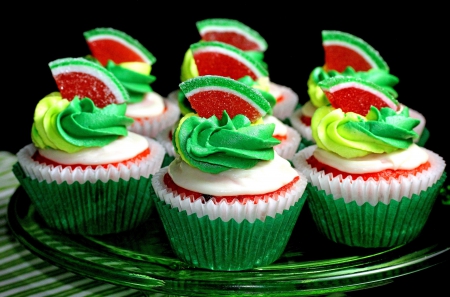 *** Green cupcakes *** - cupcakes, green, dessert, food