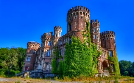 Castle - photo, castle, green, blue