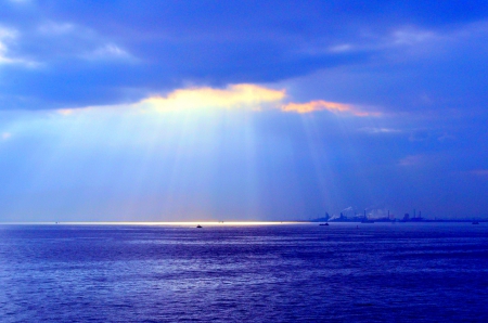 RAYS of HOPE - sky, rays, sea, nature, sunshine