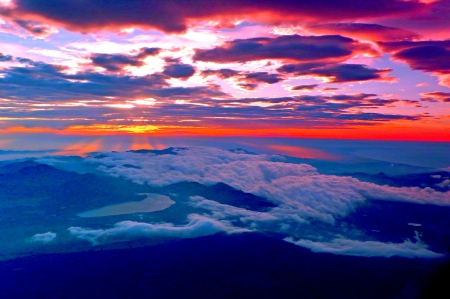 BEAUTIFUL END of A DAY! - sky, clouds, rays, sunset, sun