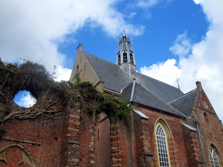 Ruinekerk Bergen - sky, church, clouds, architecture, medieval, religious