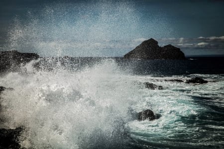 White splash - splash, Galapagos, white, ocean