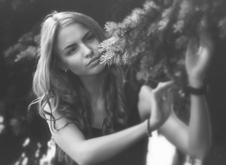 Simple Portrait - woman, black and white, model, portrait