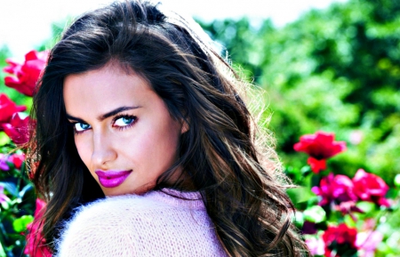 Irina Shayk - woman, beauty, girl, rose, model, irian shayk, red, pink, green, garden, flower