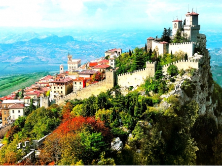 San Marino - san mareno, houses, italy, mountains, wallpaper, place, buildings, castles, nature, hight, architecture, new