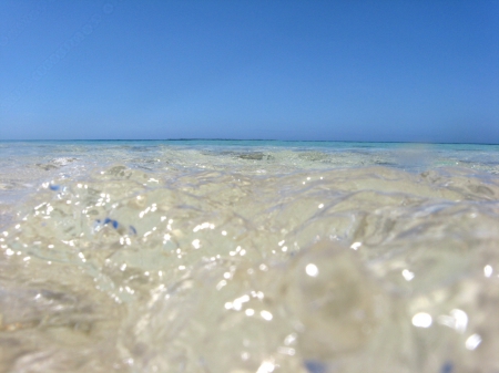 Paradise Beach Tahiti - se, lagoon, blue, beach, island, polynesia, ocean, sand, tahiti, islands, tropical, bora bora, underwater, waves, exotic, paradise