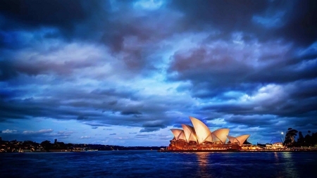 Sydney Glows At Night - cool, austrailia, cities, night, sydney glows at night, sydney