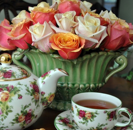 â™¥ Tea and Roses â™¥ - teapot, roses, tea, flowers, still life, teacup