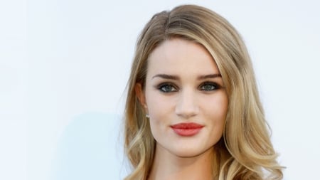 Rosie Huntington-Whiteley - -whiteley, rosie huntington, rosie, huntington