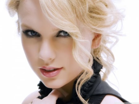 Beautiful Taylor Swift - model, girl, singer, actress, taylor swift