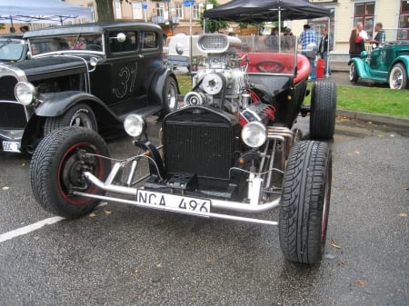 Hot Rod - street, wheels, people, hot-rods, cars, grass, tents