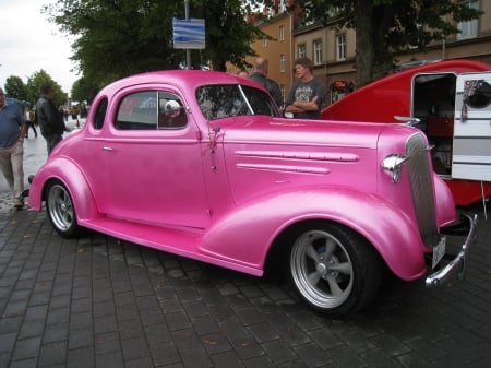 Pink Hot Rod - trailer, trees, people, car, hot-rod, pink, sky, building