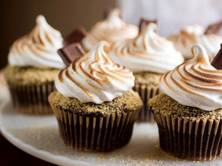 Cupcakes - food, cream, cake, cupcake