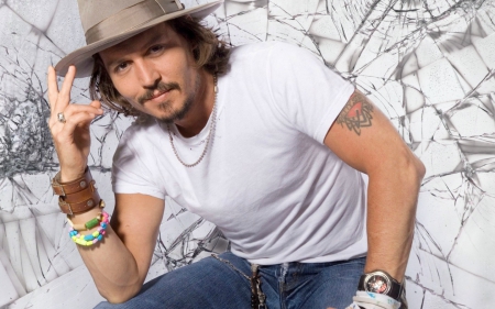 Johnny Depp - handsome, male, hat, white, brown, man, pink, blue, green, actor, smile, johnny depp