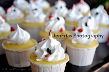 Cupcakes - cupcakes, cream, sweet, abstract