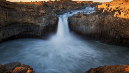 wonderful river falls into a pool - river, waterfalls, pool, mist, gorge, rocks