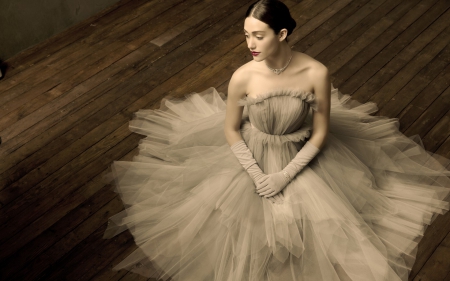 Emmy Rossum - beauty, actress, emmy rossum, girl, dress, ballerina, white, elegant, gloves, woman