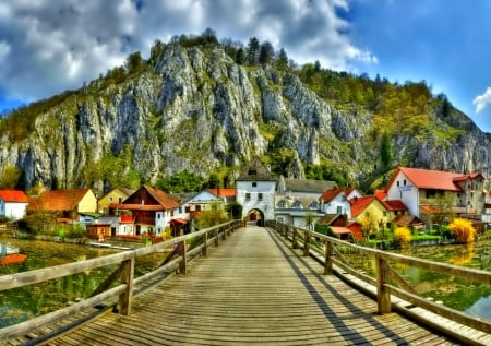 Bridge - mountagne, city, houses, photo, bridge