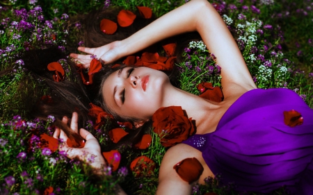 Beauty of style - rose, model, flowers, lying, woman