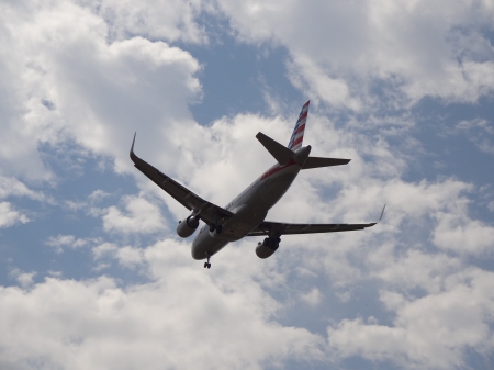 Aircraft Passing By - airplane, jet, boeing 737, aircraft, plane