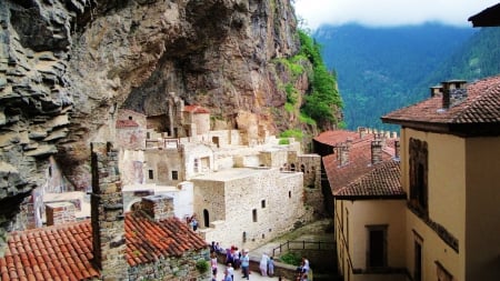 sumela monastery (panagia) turkey - construction, the frescoes, church, history