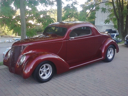 NICE CAR!!! - MAROON, OLD, COOL, CLASSIC