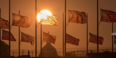 Half Staff - american flag, in memorial, navy yard shooting, dc shooting, Half Staff