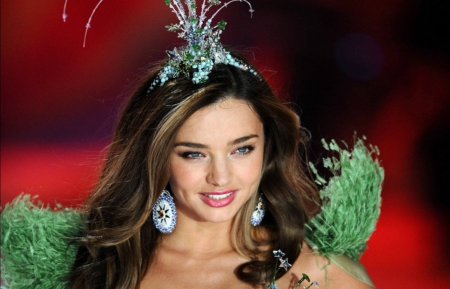 Miranda Kerr - red, beauty, model, girl, woman, miranda kerr, green