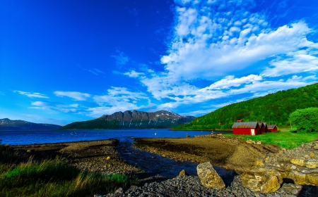 Cabin on lakeshore - nice, lakeshore, cottage, sky, lakescape, clear, villa, crystal, quiet, calmness, river, clouds, house, grass, lake, summer, shore, lovely, serenity, nature, lonely, red, blue, tranquil, beautiful, cabin