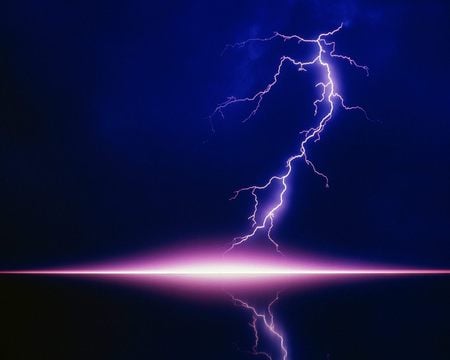 INCREDIBLE LIGHTENING - storm, lightening, forces, nature