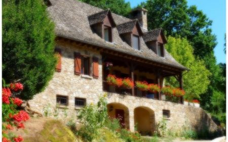 	Belcastel - belcastel, house, trees