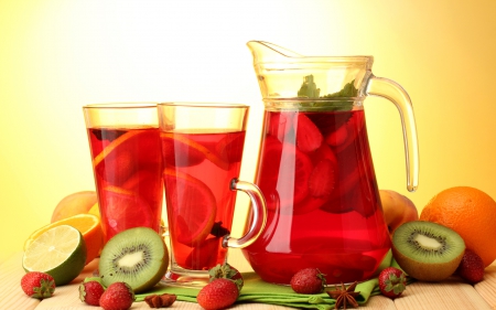 *** Fruit juice *** - strawberries, fruit, juise, glass, kiwi