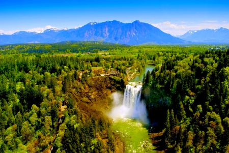 SNOWQUALMIE FALLS - landscape, falls, mountain, snoqualmie, nature, view, forest, aerial, usa