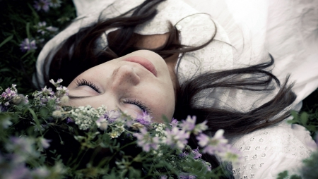 ♥~Peaceful Dreamer~♥: For: Nini - enjoying life, beautiful, beauty, flowers, Ninika, tranquility, woman, peaceful, brunette