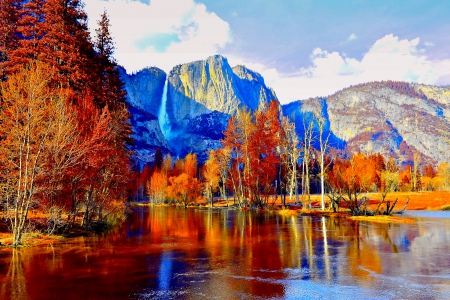 AUTUMN at YOSMITE - national, autumn, falls, lake, yosemite, mountain, park