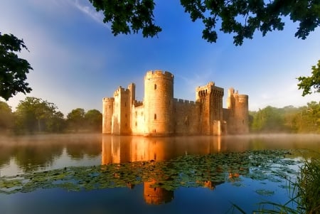 Castle - lake, photo, castle, trees, sun