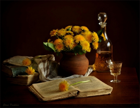 Still life - nature, flowers, still life, yellow