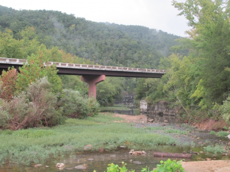 The Ponca bridge along the Buffalo River - outdoors, nature, rivers, photography