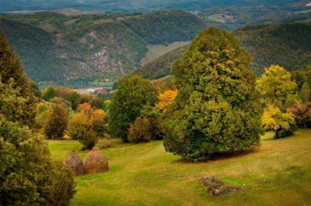 September - schimbare, munte, toamna, septembrie