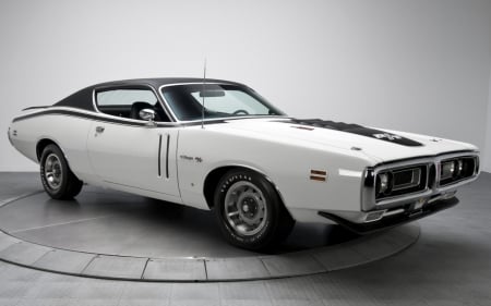 1972 Dodge Charger R/T 440 six pack