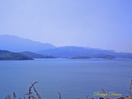 Banasura Dam - Reshma Dasan, Remya Dasan, Paruparvathy, Dasan