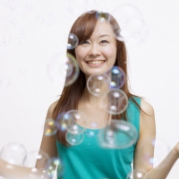 brunette with bubble machine