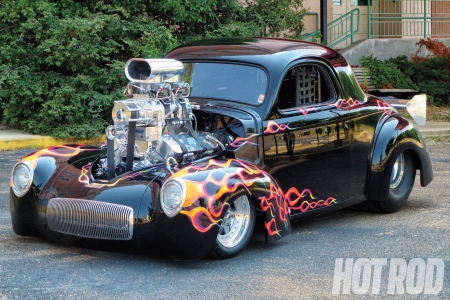 Blown â€™41 Willys - big motor, ford, pro street, black