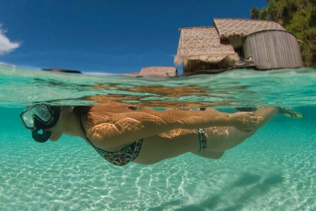 Snorkelling Bora Bora - aqua, beach, paradise, pacific, water, clear, underwater, villa, polynesia, bora bora, diving, lagoon, south, sand, bungalow, ocean, tropical, exotic, blue, snorkelling, dive, sea, tahiti