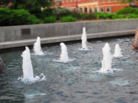 Student union fountain Lincoln NE - water, simple, fountain, outdoors