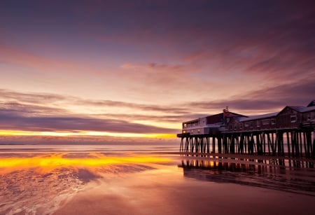 A New Day - beach, sky, nature, pier, reflection, oceacn, clouds, splendor, sunert, sunrise, sea