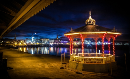 Navy Pier Park, Chicago - sky, cloudes, peaceful, night, park, buildings, skyscrapers, nature, city lights, skyline, reflection, chicago, city, architecture, splendor