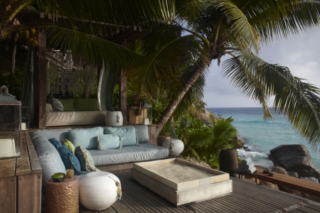 Cosy Beach Front Villa - luxury, relaxing, beach, sea, island, ocean, islands, front, villa, tropical, view, exotic, paradise, cosy