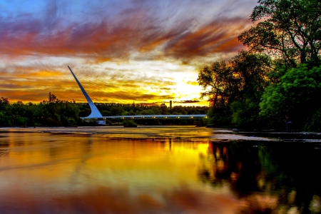 LOWER SACRAMENTO RIVER BRIDGE - california, cities, lower sacramento river, sacramento, towns, river, usa, sunrises and sunsets, bridges